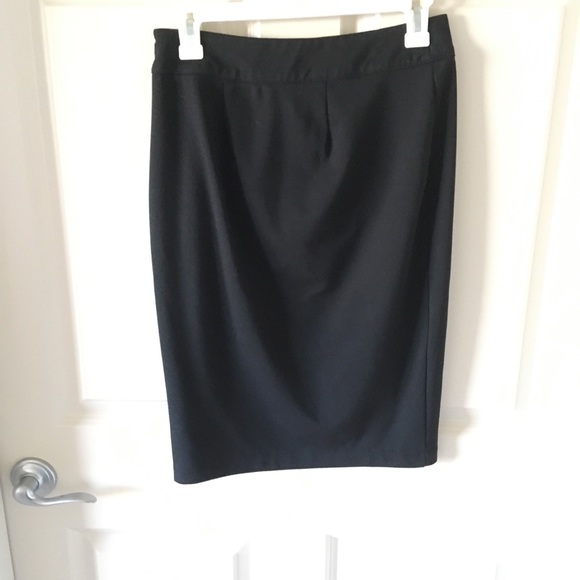 Modest Quilted Panel Pencil Skirt by Mossimo - Picture 2 of 3